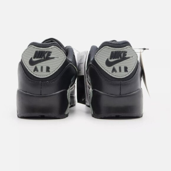 NIKE Air Max 90 GORE-TEX Running Shoes Mens 7.5 Womens 9 Black Green - Picture 2 of 9